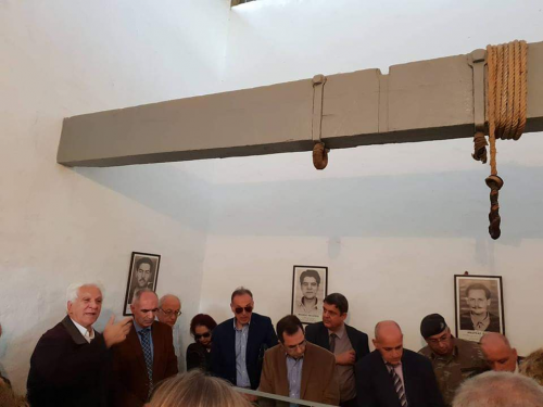 ΦΥΛΑΚΙΣΜΕΝΑ ΜΝΗΜΑΤΑ