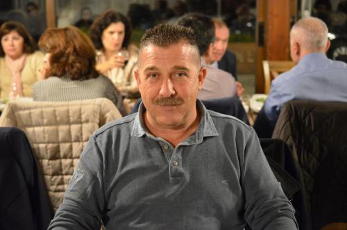 ΤΑΒΕΡΝΑ ΣΤΑ ΠΕΡΒΟΛΙΑ