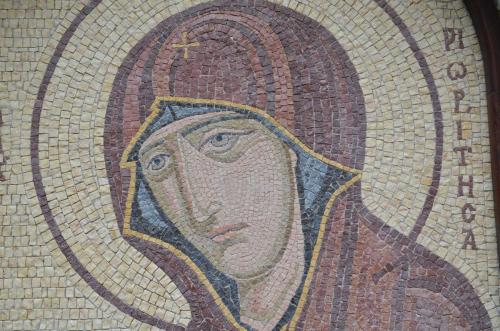 ΜΟΝΗ ΜΑΧΑΙΡΑ